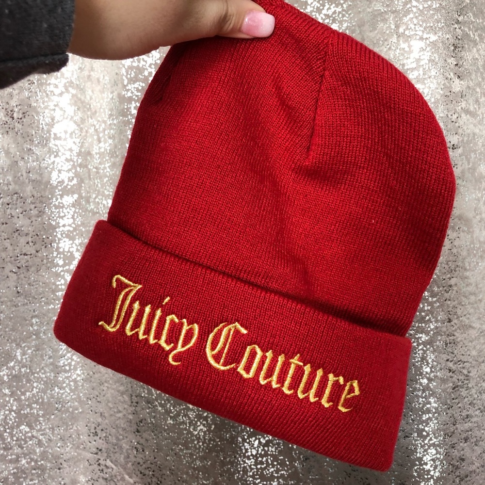 Juicy yes oui can hat